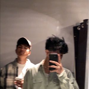 Meet your Posher, Luis